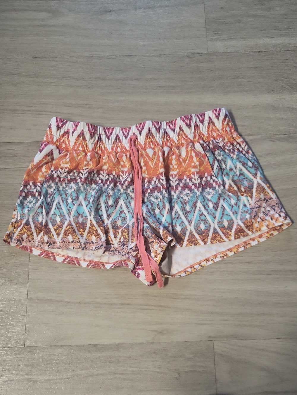 Derek Heart Pink Orange Patterned Drawstring Athletic Shorts